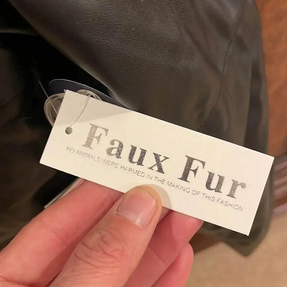NWT Ci Sono faux leather and fur bomber woman’s jacket - Picture 6 of 14